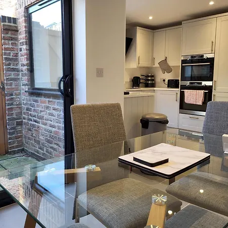 5 Marygate Mews Holiday home